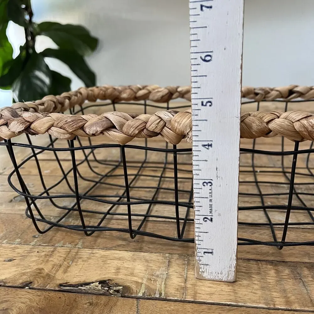 Set of 2 Wire Baskets Husk Wrapped 9